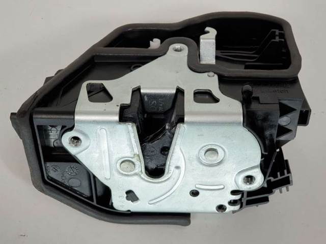 Zamek drzwi tylnych lewych 7202147 BMW