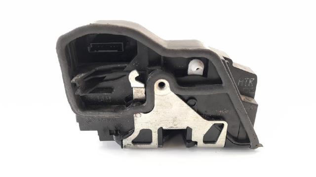 Zamek drzwi tylnych prawych 7202148 BMW