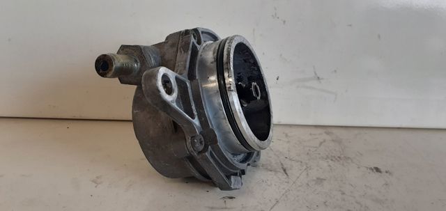 Pompa podciśnienia BMW 5 E39