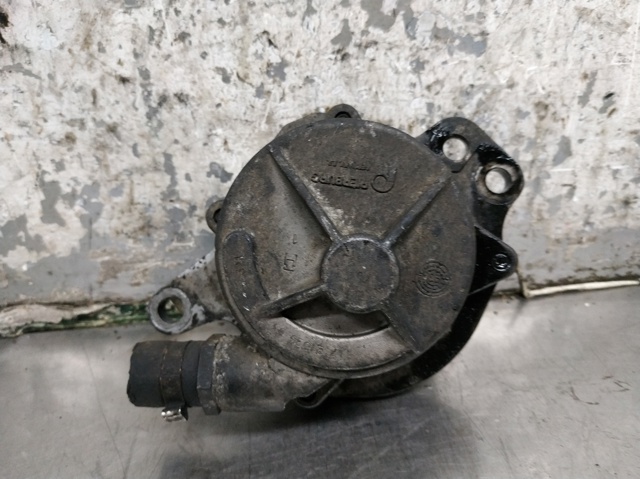 Pompa podciśnienia BMW 5 E39