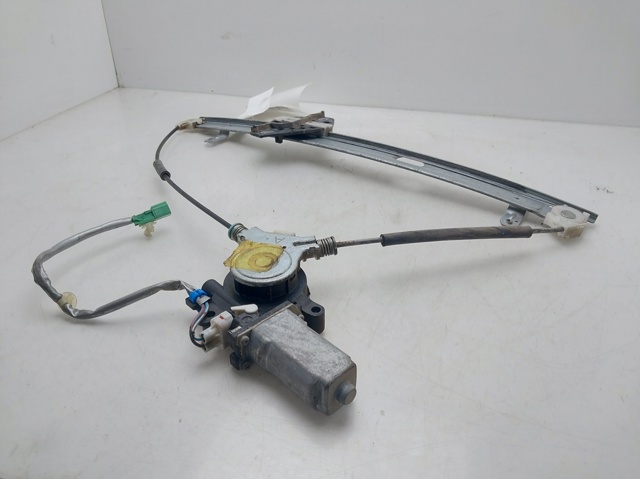 Mechanizm podnoszenia szyby drzwi przednich prawych 72210S9AA03 HONDA