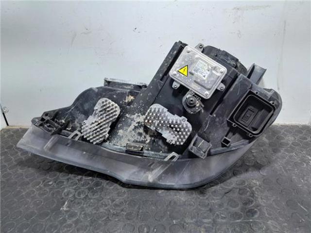 Reflektor prawy BMW X5 E70