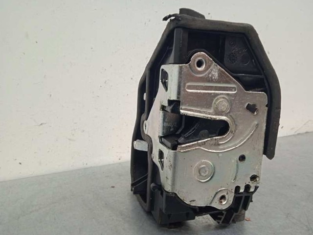 Zamek drzwi tylnych prawych 7229460 BMW