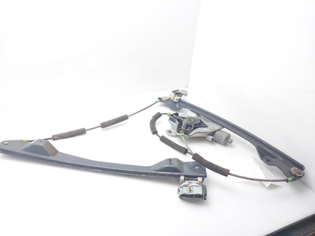 Mechanizm podnoszenia szyby drzwi przednich prawych 7232109004 SSANG YONG