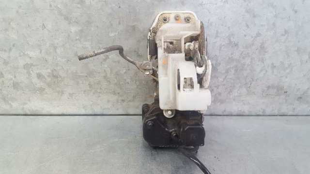 Zamek drzwi tylnych prawych Honda CR-V 1 RD