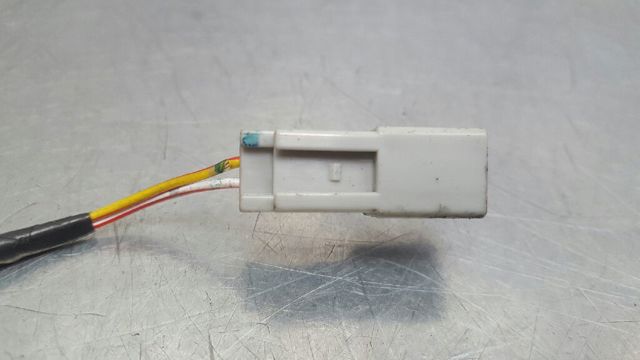 Zamek drzwi tylnych prawych Honda CR-V 1 RD