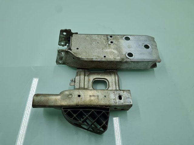 Wspornik wzmocnienia zderzaka przedniego 7266191 BMW