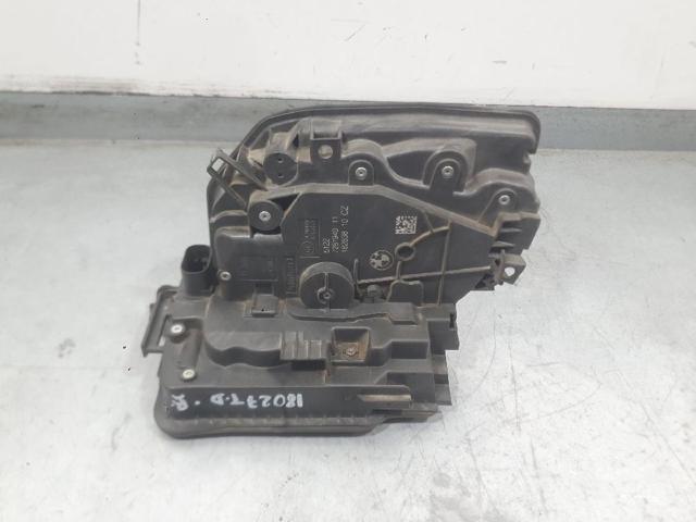 Zamek drzwi tylnych prawych 7281940 BMW