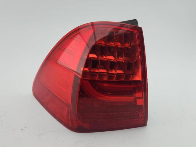 Lampa zespolona tylna lewa zewnętrzna 7289431 BMW
