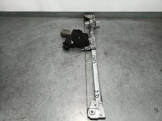 Mechanizm podnoszenia szyby drzwi przednich prawych 73001003 PEUGEOT