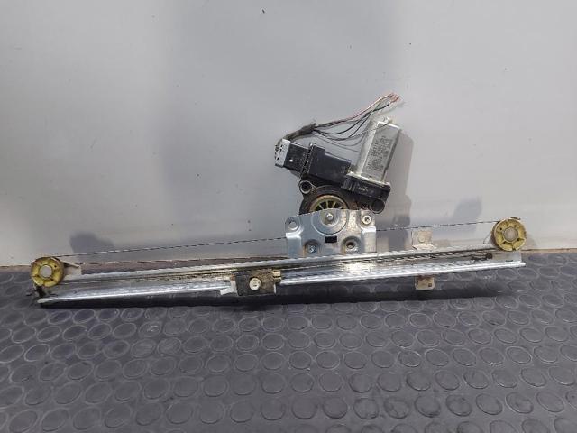 Mechanizm podnoszenia szyby drzwi przednich prawych 73001003 PEUGEOT