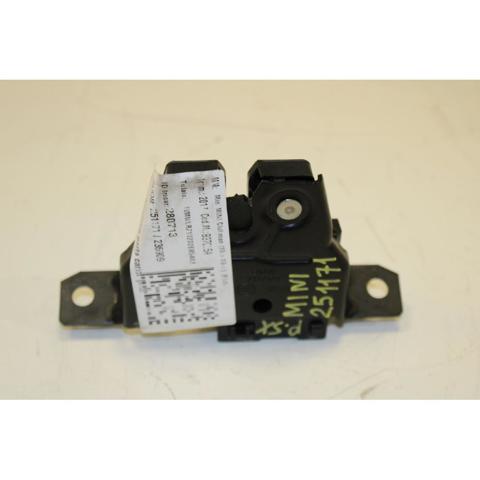 7337576 BMW
