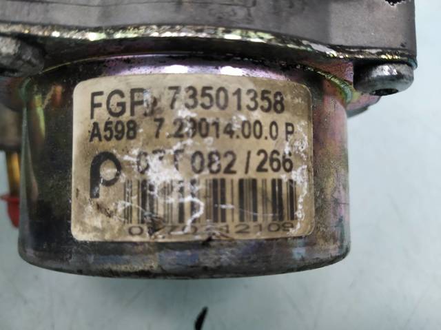 Pompa podciśnienia 73501358 FIAT