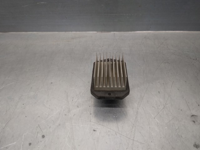 Rezystor wentylatora nagrzewnicy (ogrzewacza kabiny) do Subaru Outback B13, BP
