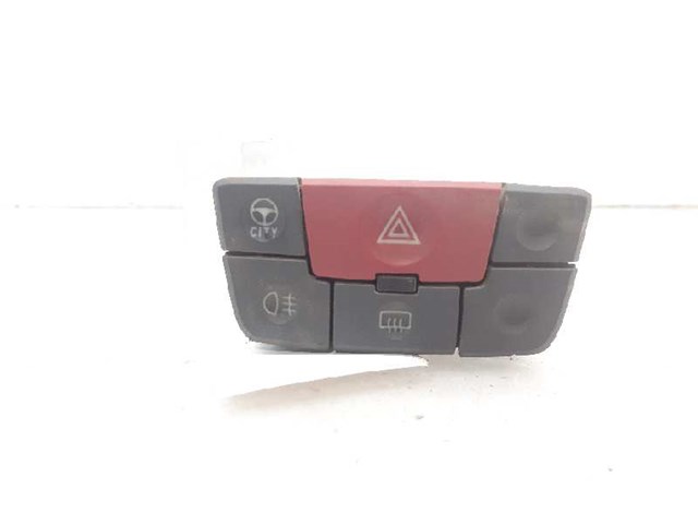 Przycisk włączania światła awaryjnego 735357113 FIAT