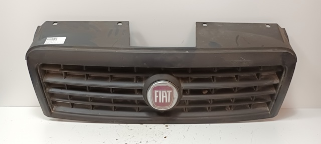 Atrapa chłodnicy 735395576 FIAT