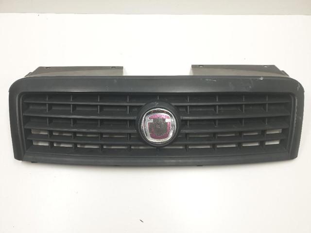 Atrapa chłodnicy 735395576 FIAT