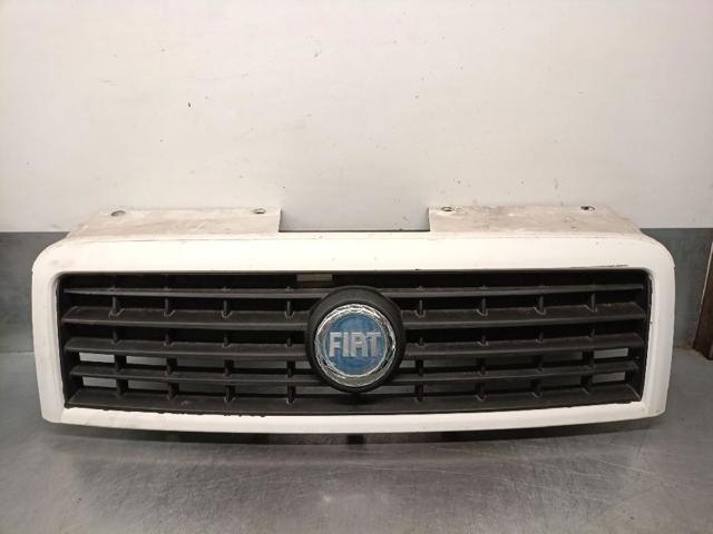 Atrapa grill Fiat Doblo