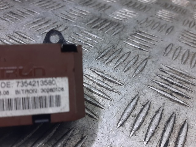 7354213580 Peugeot/Citroen