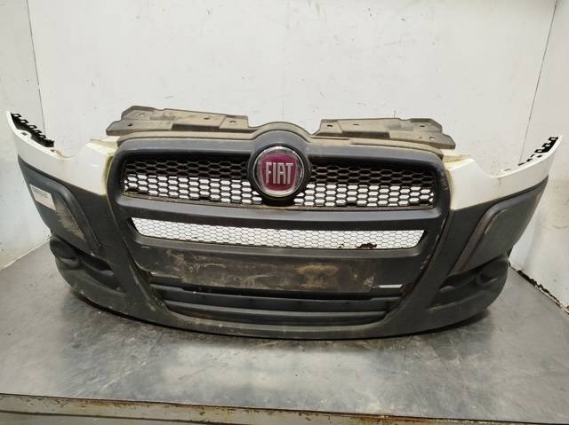 Zderzak przedni 735525448 FIAT