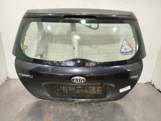 Drzwi tylne (bagażnika 3/5) 737001H000 HYUNDAI