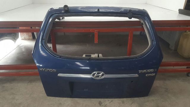 Drzwi tylne (bagażnika 3/5) 737002E050 HYUNDAI
