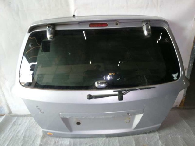 Drzwi tylne (bagażnika 3/5) KIA Sorento 1 JC