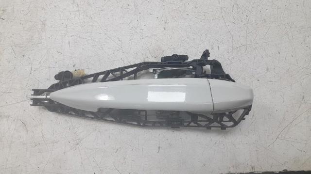Pałąk zewnętrznej klamki drzwi tylnych prawych 7401210 BMW