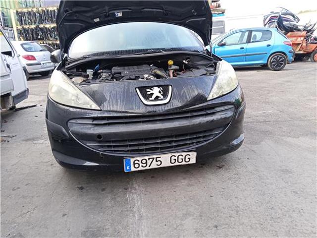 Zderzak przedni 7401EN PEUGEOT