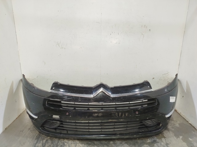 Zderzak przedni 7401FJ PEUGEOT