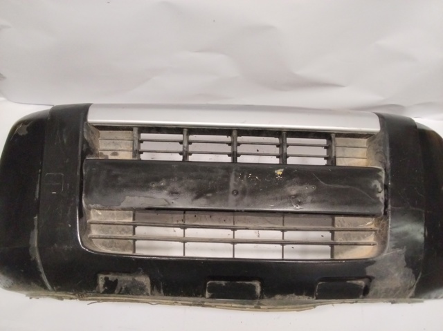 Zderzak przedni 7401PN PEUGEOT