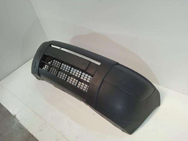 Zderzak przedni 7401W7 PEUGEOT