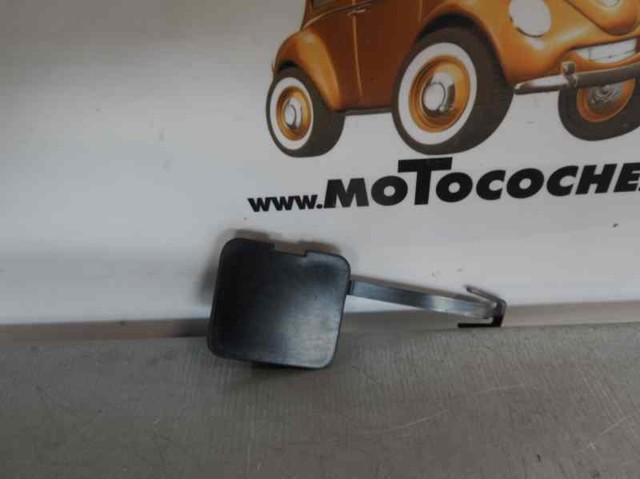 Kupić Zaślepka haku holowniczego zderzaka przednia Peugeot 407  6E w dobrej cenie