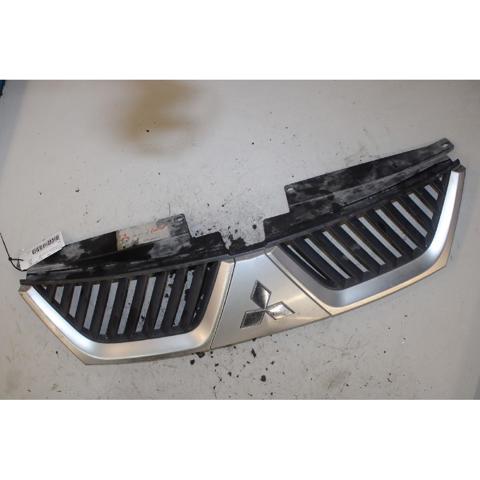 Atrapa chłodnicy Mitsubishi Outlander CWW