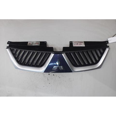 Atrapa chłodnicy Mitsubishi Outlander CWW