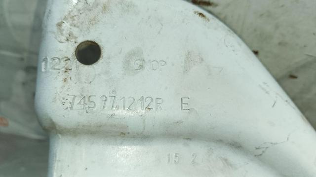 745971212R Renault (RVI)