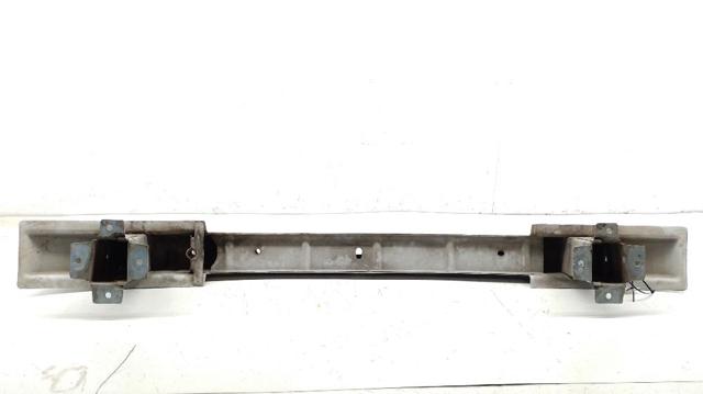 Wzmocnienie zderzaka przedniego Nissan Primastar X83