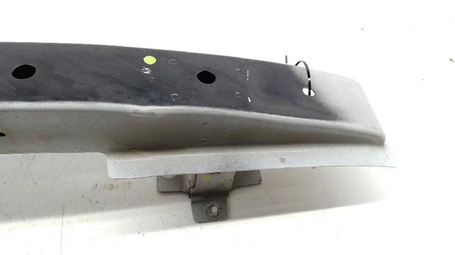 Wzmocnienie zderzaka przedniego Nissan Primastar X83