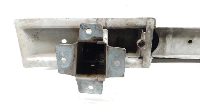 Wzmocnienie zderzaka przedniego Nissan Primastar X83