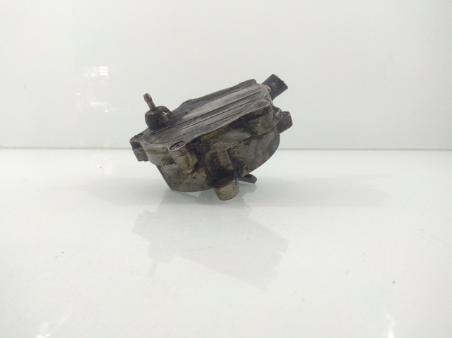 Pompa podciśnienia 7507263 BMW