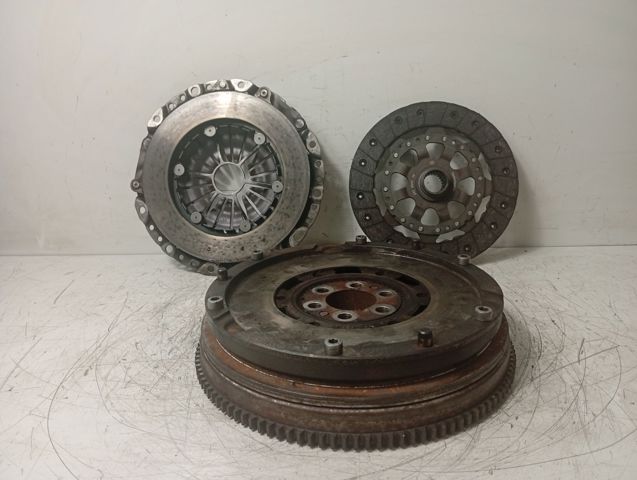 7512693 BMW