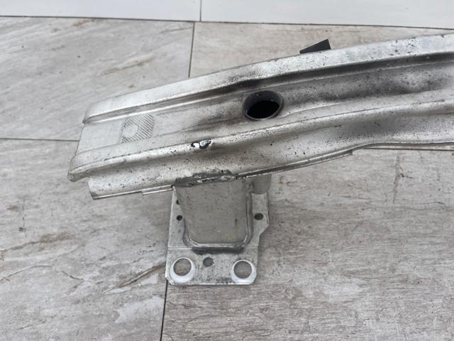 Wzmocnienie zderzaka przedniego 752100003R RENAULT