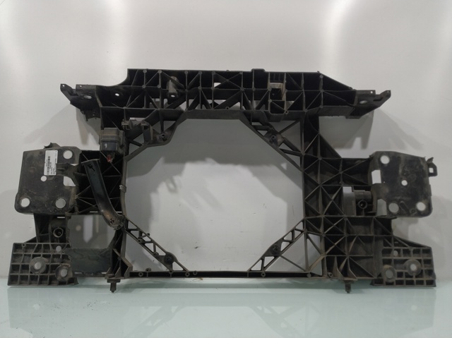 Osłona chłodnicy kompletna (panel mocowania reflektorów) 752100007R RENAULT
