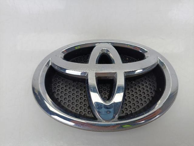 Emblemat na maskę 7531102140 Toyota