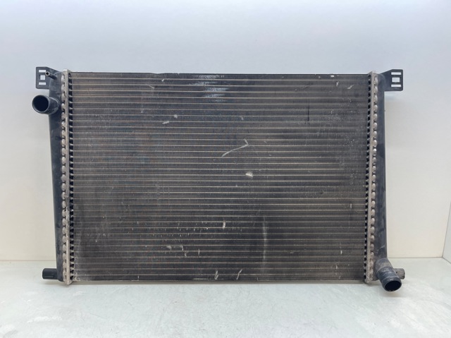 Chłodnica silnika 753509904 BMW