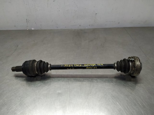 7537608 BMW