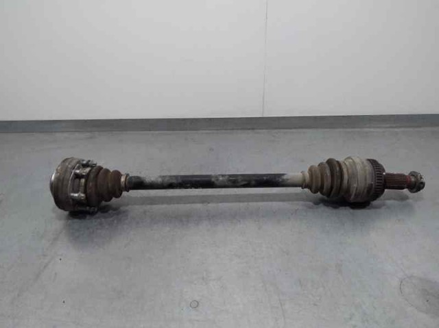 7537608 BMW