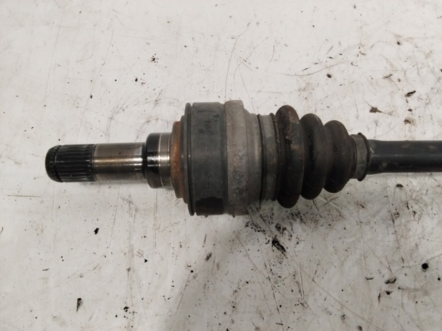 Półoś tylna lewa 7597681AI04 BMW