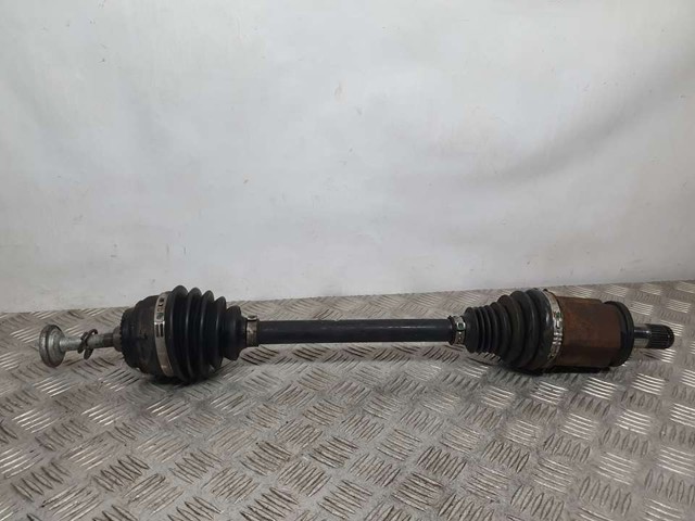 7598027 BMW