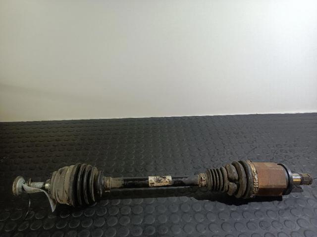 7598027 BMW